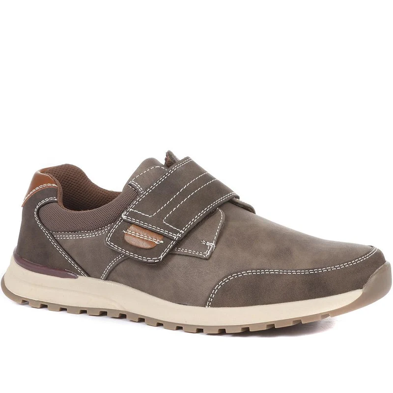 Touch Fastening Casual Shoe - CHANG34007 / 321 145 - Brown