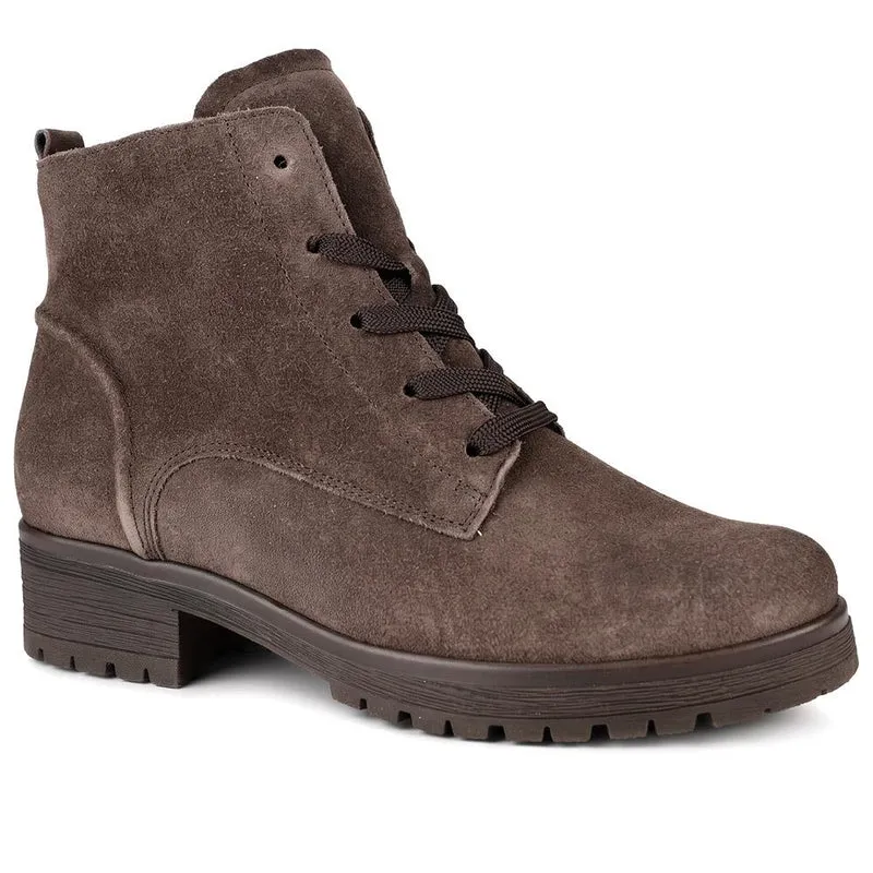 Zumba Gabor Wide Fit Leather Ankle Boots - GAB42524 / 328 172