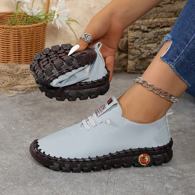 Hilga – Turnschuh Mit Schnürung Und Flexibler Sohle