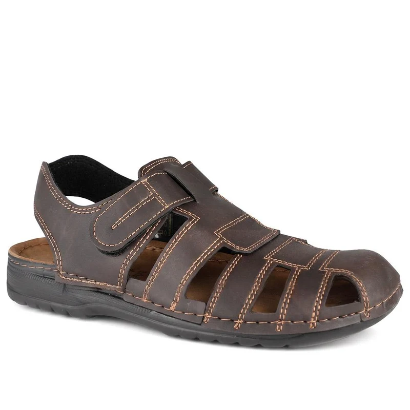 Inblu Adjustable Closed Toe Sandals - INB43036 / 330 330 - Dark Brown