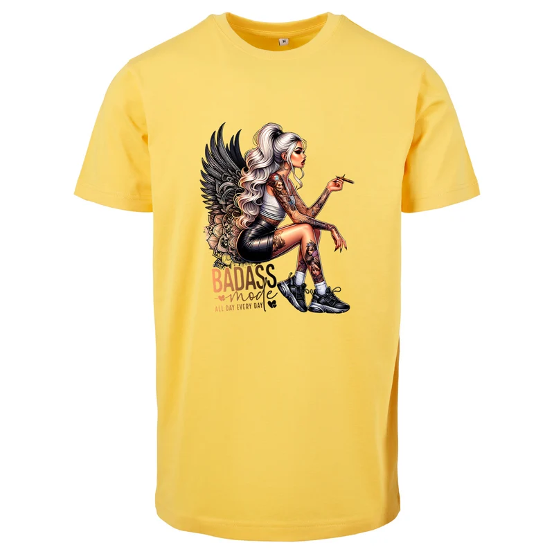 Badass Mode Woman T-Shirt – Statement Shirt mit edgy Fashion-Print
