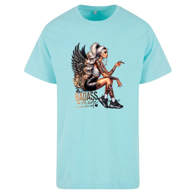 Badass Mode Woman T-Shirt – Statement Shirt mit edgy Fashion-Print