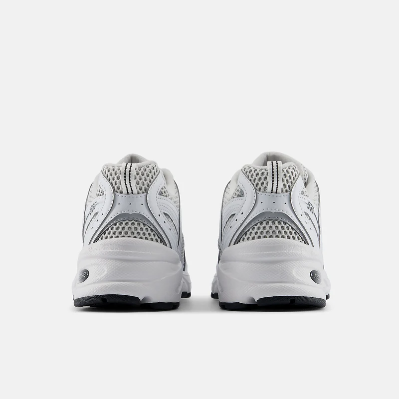 New Balance Unisex-Sneaker 530 | Weiß Silber Metallic Schwarz