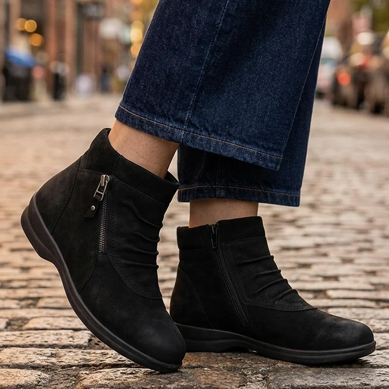 EasyFit Extra Wide Leather Zip Up Ankle Boots - TES / 330 213 - Black