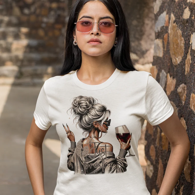 Just Breath T-Shirt – Damen Shirt mit stilvollem Fashion-Print