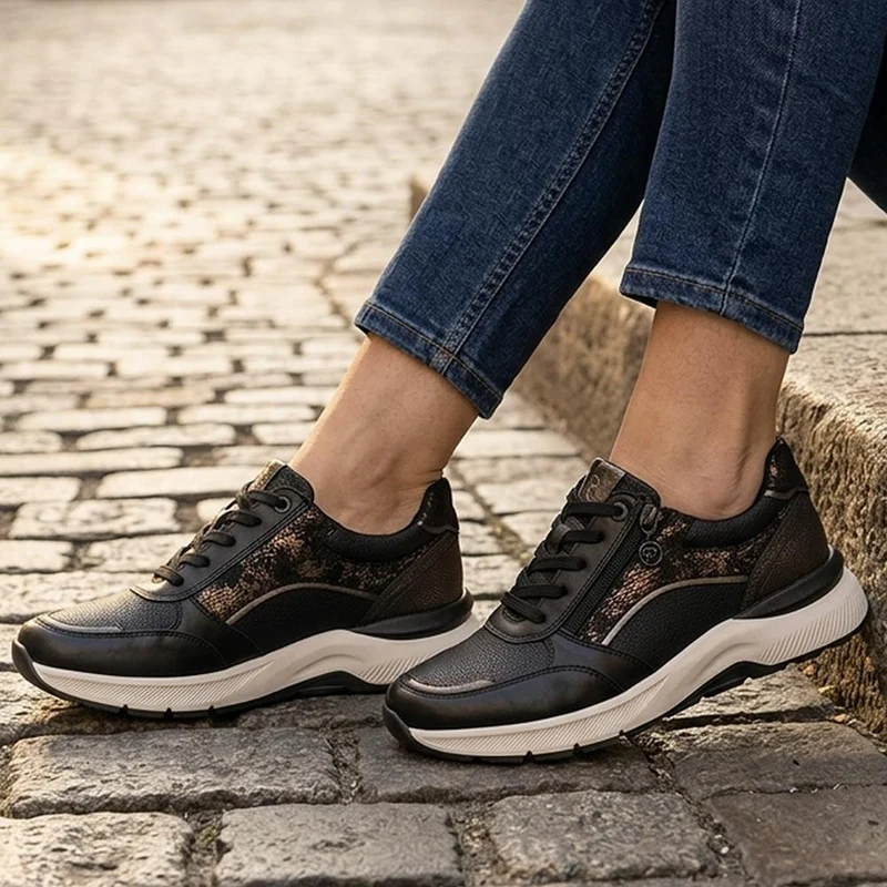 Relife Flexible Zip & Lace Trainers - RELIF44026 / 329 645 - Black