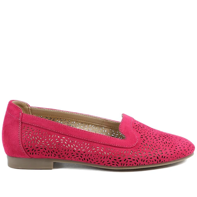Wide Fit Laser Cut Slip On Shoes - WK43013 / 329 000 - Fuschia