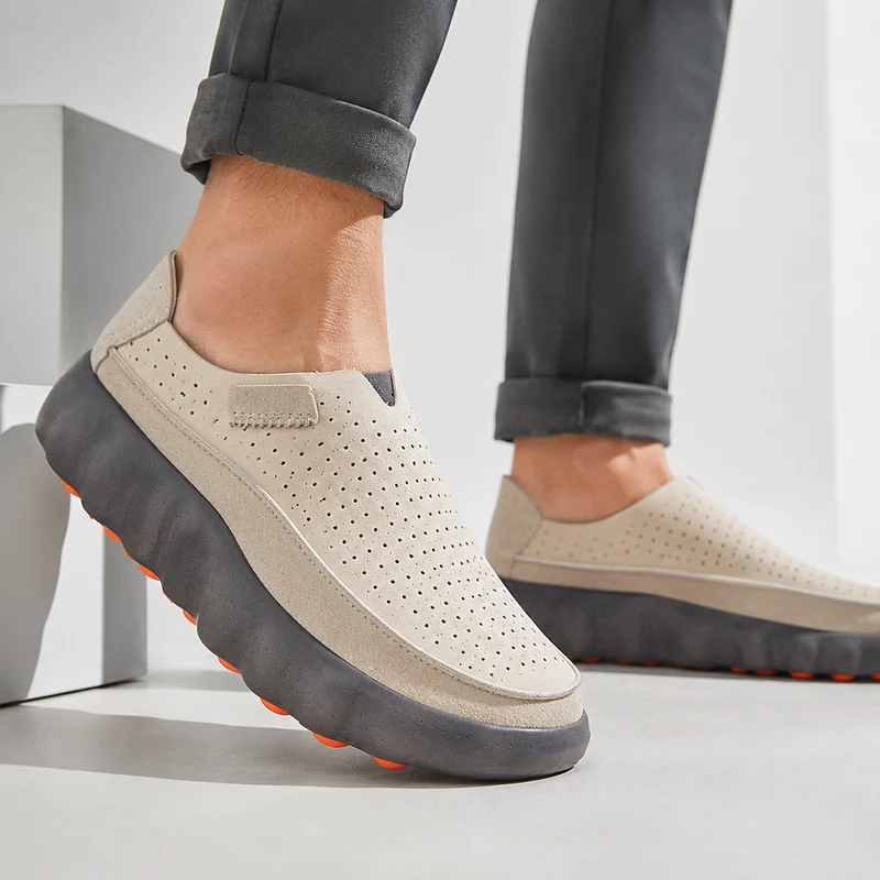 Sameth – Perforierte Hausschuh Mit Flexibler Sohle