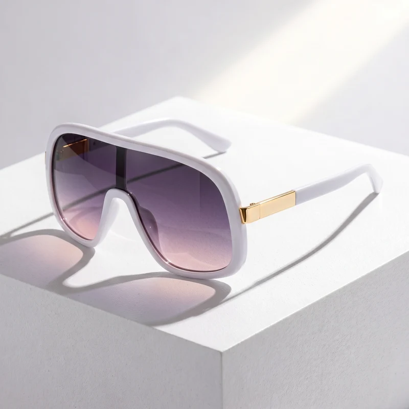 LumaVex - Sonnenbrille Im Shield Stil Mit Breit Getönten Gläsern