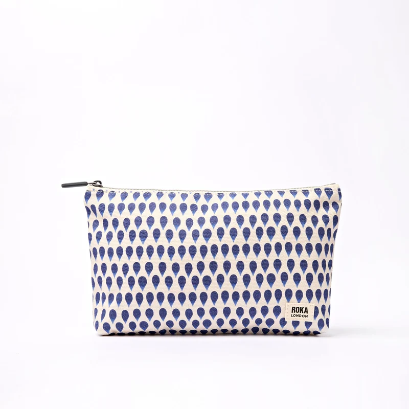 ROKA Maida Vale Baumwoll-Canvas-Beutel, mittelgroß | Denim Rain Indigo