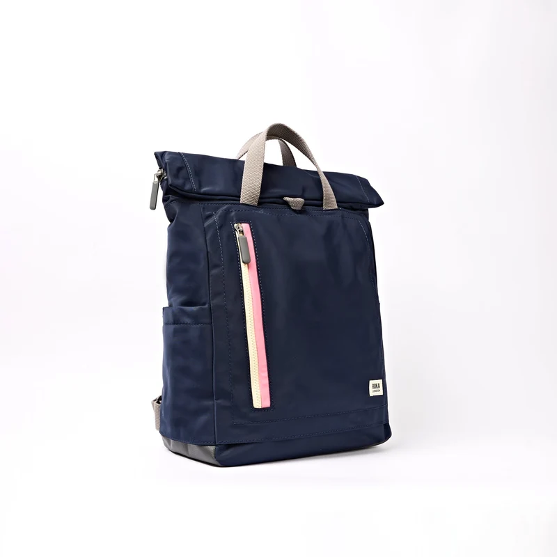 ROKA Camden J Midnight Stripe Medium Rucksack aus recyceltem Nylon