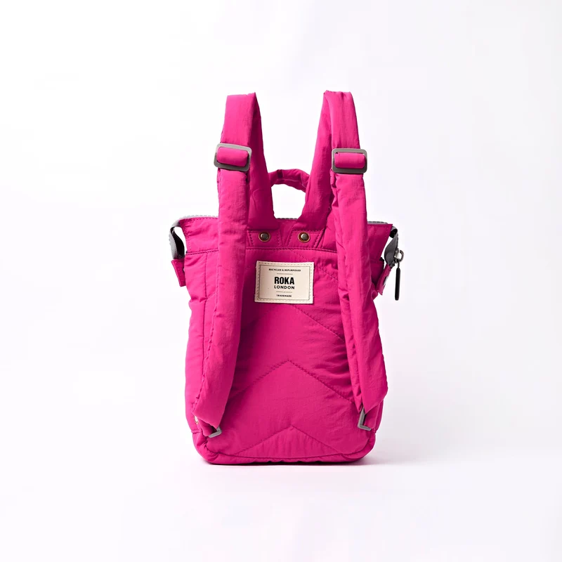 ROKA Bantry XS Very Berry Tasche aus recyceltem Nylon