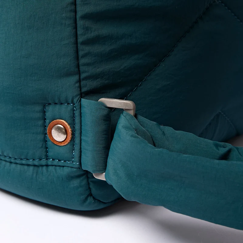 ROKA Bantry XS Tasche aus recyceltem Nylon in Türkis