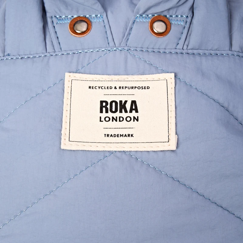 ROKA Bantry XS Retro Tasche aus recyceltem Nylon, blau