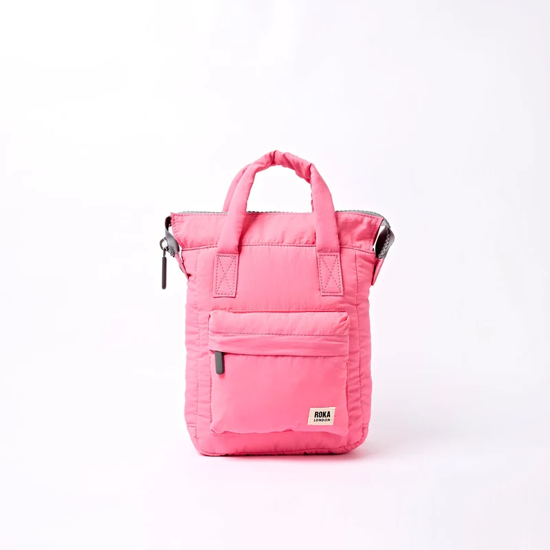 ROKA Bantry XS Tasche aus recyceltem Nylon in Pink Lemonade
