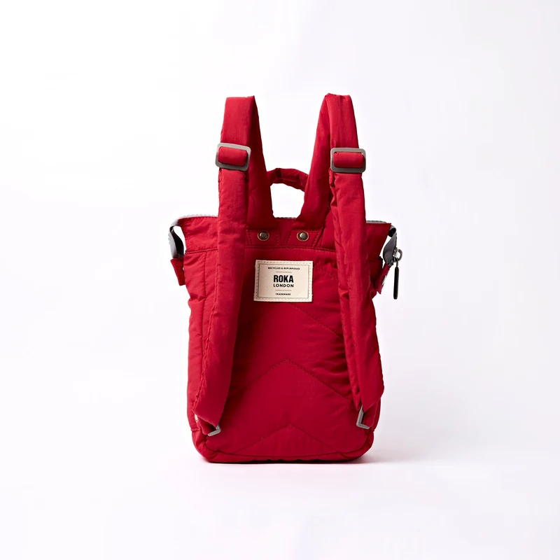 ROKA Bantry XS Chilli Tasche aus recyceltem Nylon