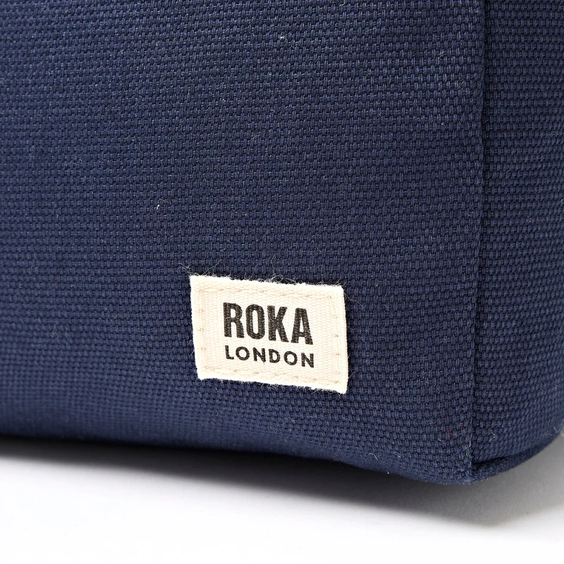 ROKA Mayfair Waschtasche aus Baumwoll-Canvas | Mitternacht