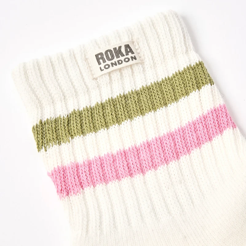 ROKA Windsor-Streifen-Socken aus Bio-Baumwolle | Avocado / Rosa Nelke