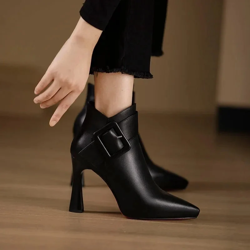 Jennyfer - Stiefeletten Mit Schnalle