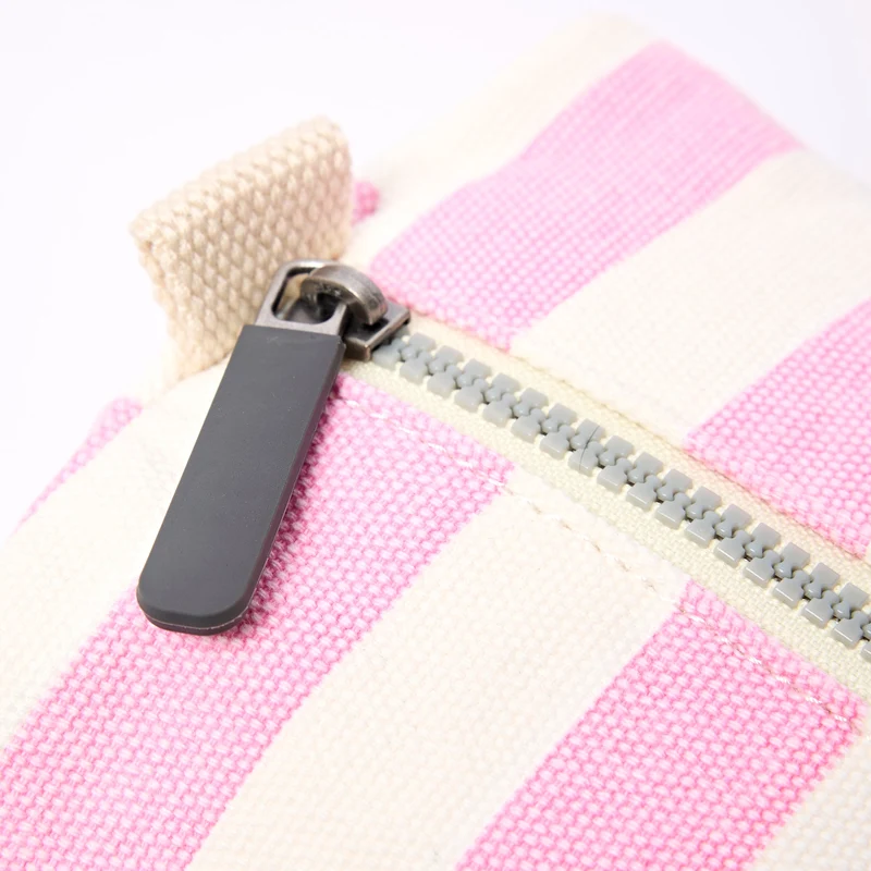 ROKA Mayfair Waschtasche aus Baumwoll-Canvas | Sherbet-Streifen