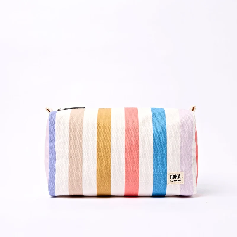 ROKA Mayfair Waschtasche aus Baumwoll-Canvas | Pastellfarbene Streifen