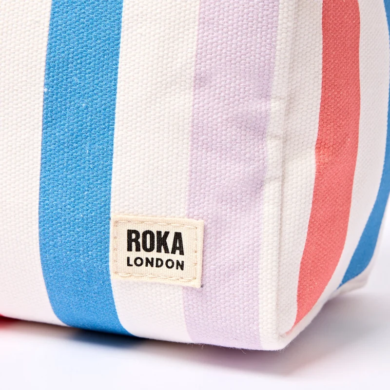 ROKA Mayfair Waschtasche aus Baumwoll-Canvas | Pastellfarbene Streifen