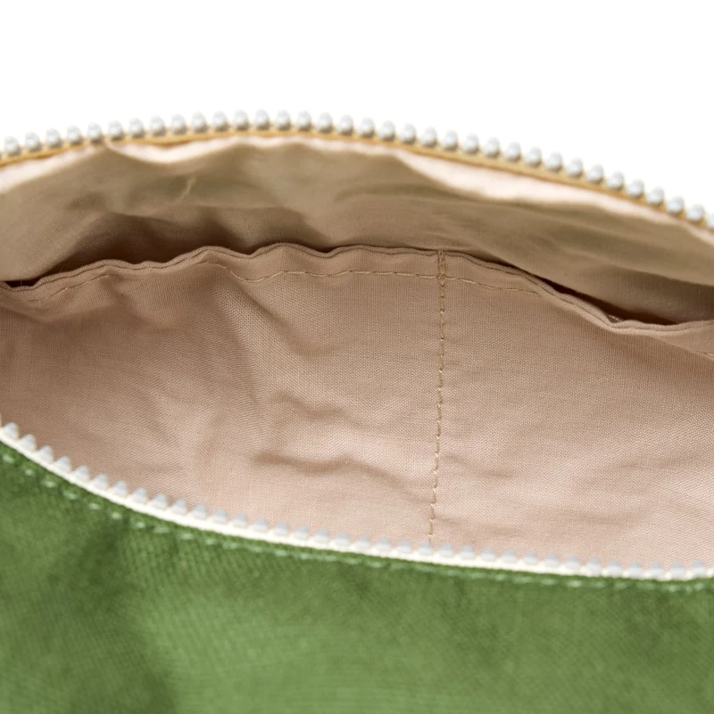 ROKA Mayfair Waschtasche aus Baumwoll-Canvas | Artischocke