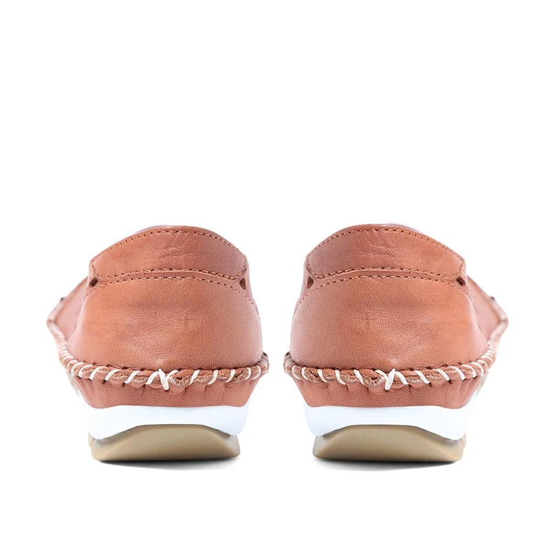 Leather Slip-On Shoes - SIMIN37001 / 323 260 - Tan