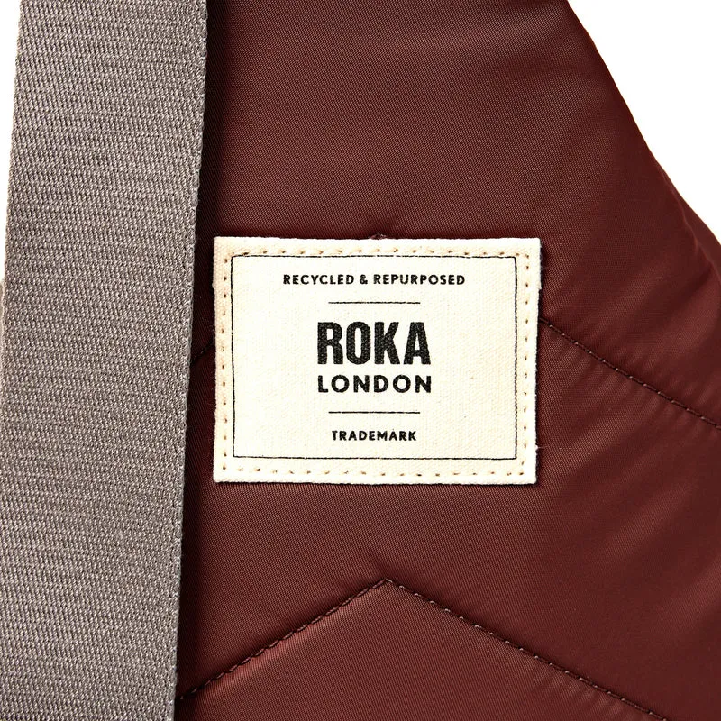 ROKA Willesden B Große Tasche aus recyceltem Nylon | Rocky Road