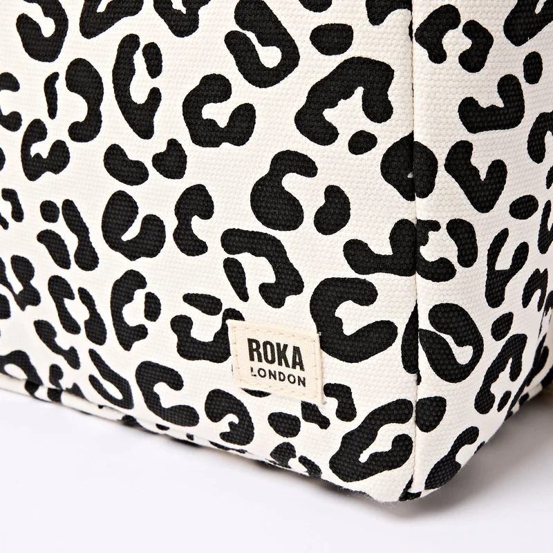 ROKA Hampstead Canvas Lunchtasche | Sommer-Leopardenmuster