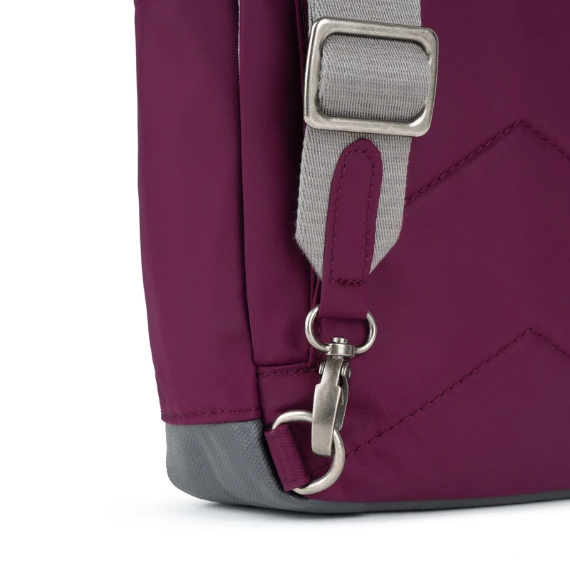 ROKA Willesden Große Tasche aus recyceltem Nylon | Königsblau