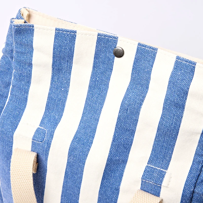 ROKA Hampstead Canvas-Lunchtasche | Denim-Streifen