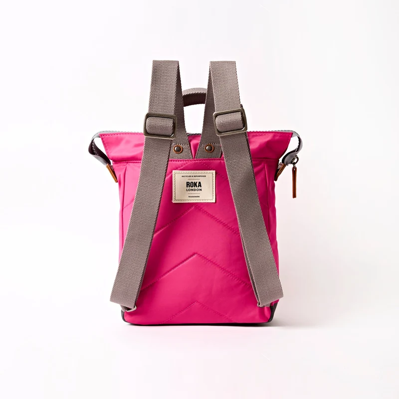 ROKA Bantry B Granita Rot Kleine Tasche aus recyceltem Nylon