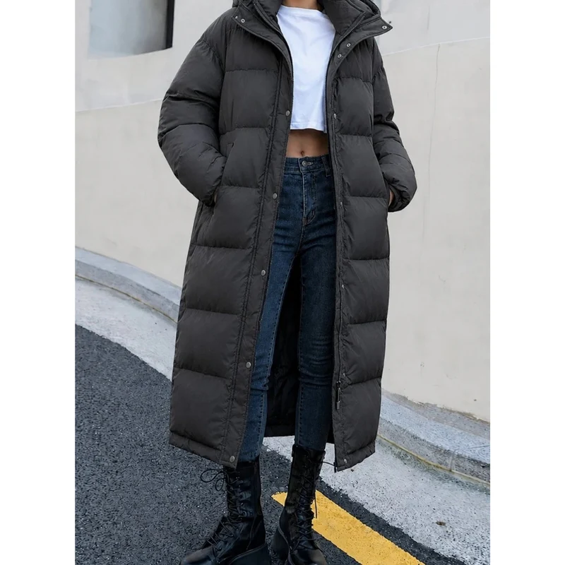 Pauline | Damen Lange Winterjacke mit Kapuze und Reißverschluss