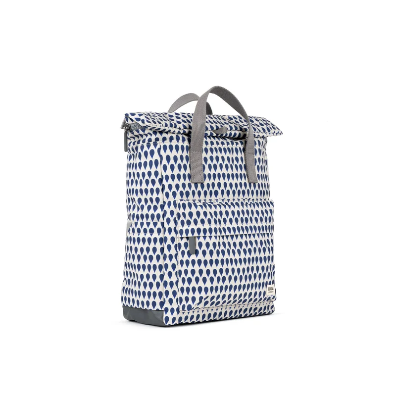 ROKA Canfield B Denim Rain Kleine Tasche aus recyceltem Canvas