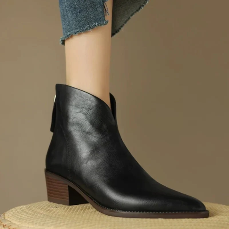 Safiya | Damen Orthopädische Stiefeletten mit Reißverschluss und spitzer Form