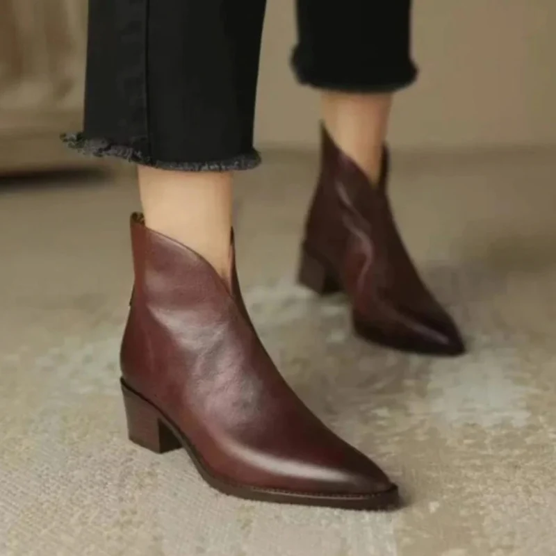 Safiya | Damen Orthopädische Stiefeletten mit Reißverschluss und spitzer Form