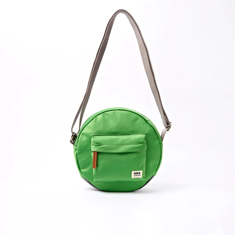 ROKA Paddington Kleine Tasche aus recyceltem Nylon | Online Lime