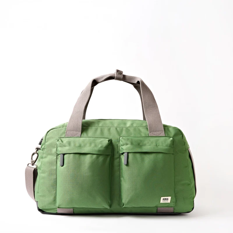 ROKA Gatwick Medium Tasche aus recyceltem Canvas | Artischocke
