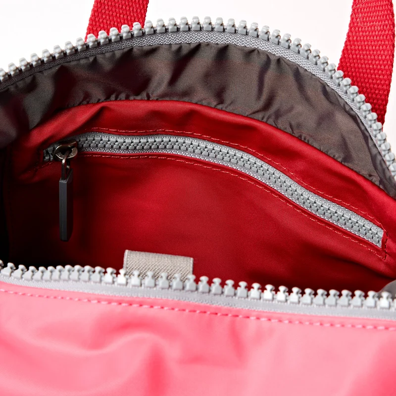 ROKA Canfield B Roter, tonaler kleiner Beutel aus recyceltem Nylon