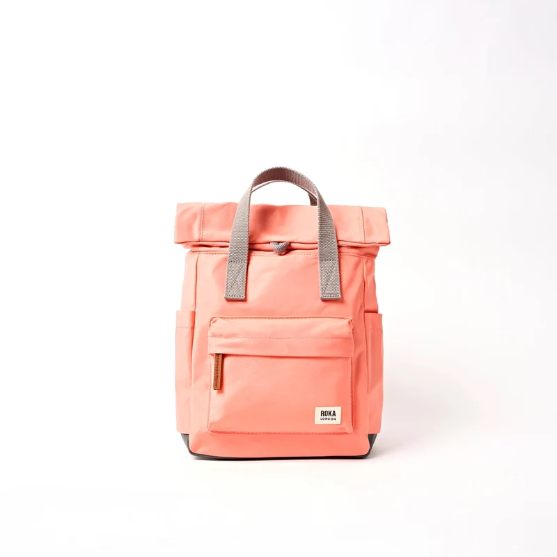ROKA Canfield B Sugar Coral Kleine Tasche aus recyceltem Nylon