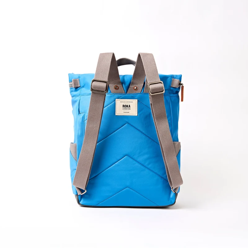 ROKA Canfield B Malibu Blaue mittelgroße Tasche aus recyceltem Nylon