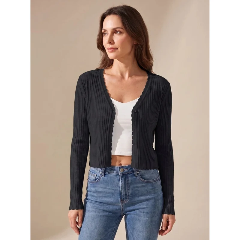 Doreen | Damen Leichte Strickjacke mit V Ausschnitt und Knöpfen