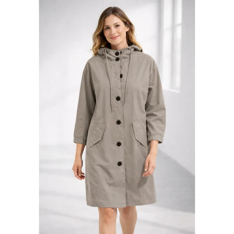 Lilly | Damen Regenjacke mit Kapuze, wasserdicht und Knöpfen