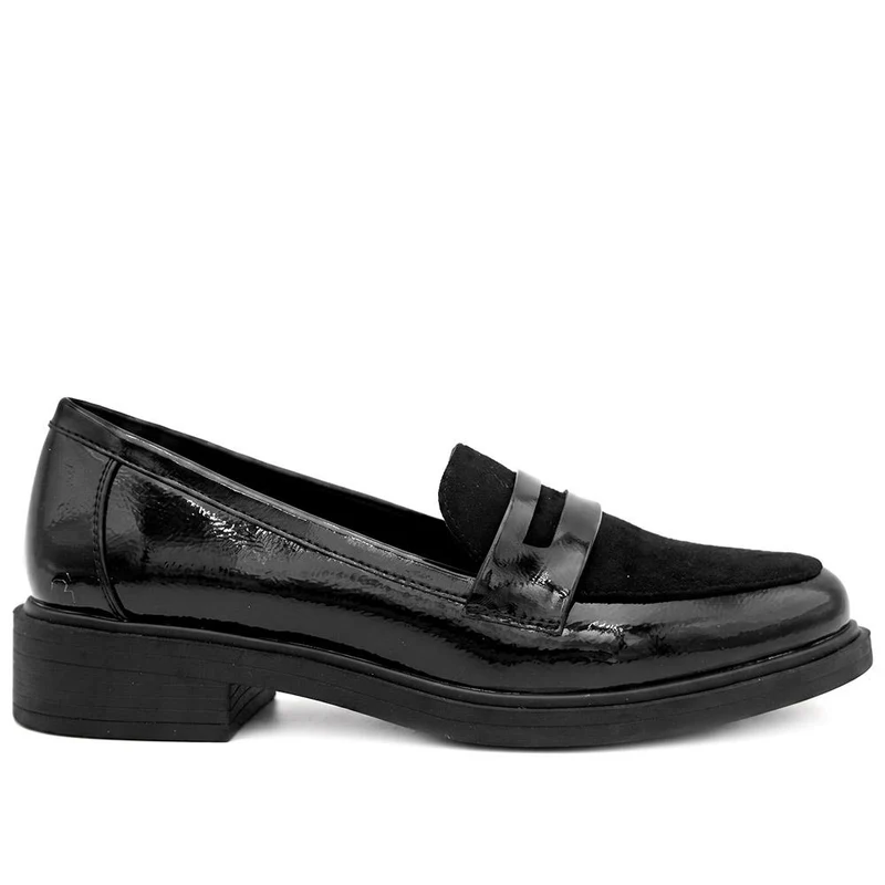 Smart Patent Flat Heel Loafers - WOIL44018 / 329 824 - Black