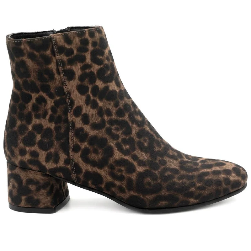 Smart Block Heel Ankle Boots With Warm Lining - WBINS44008 / 329 643 - Leopard