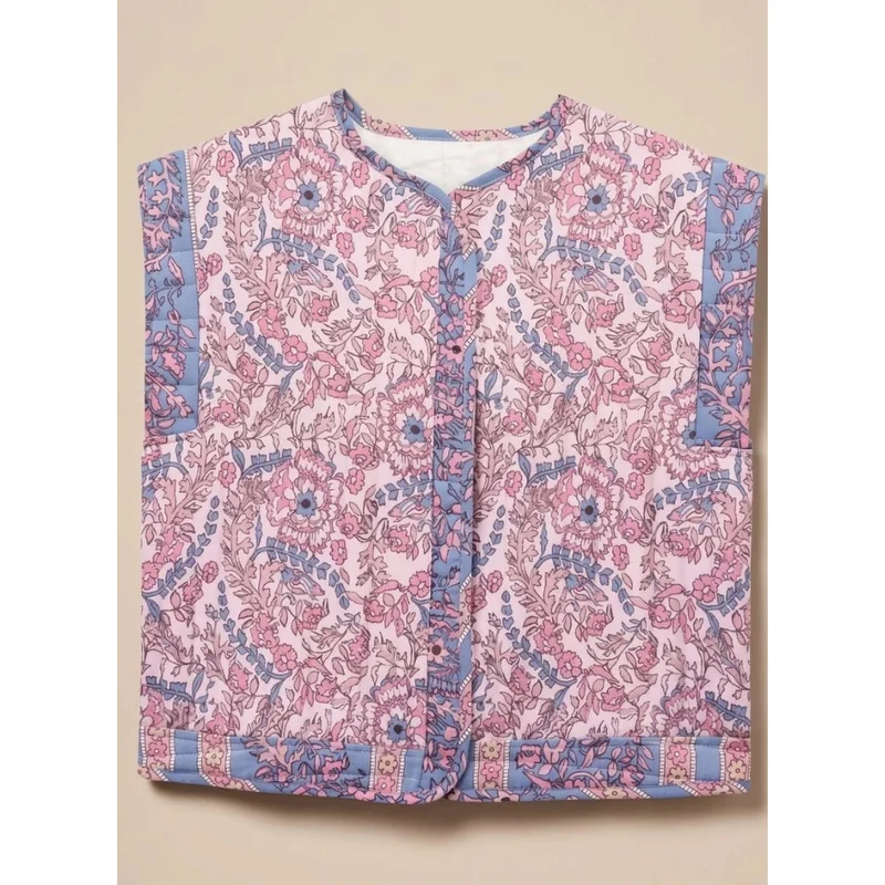Ulrike | Damen Weste mit Blumenmuster und Knöpfen