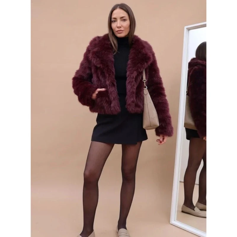Gianna | Damen Burgunder Kunstpelzmantel mit Kragen und Langarm