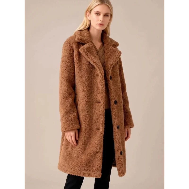 Auguste | Damen Winterjacke mit Teddy-Oberfläche, Kragen und Knöpfen