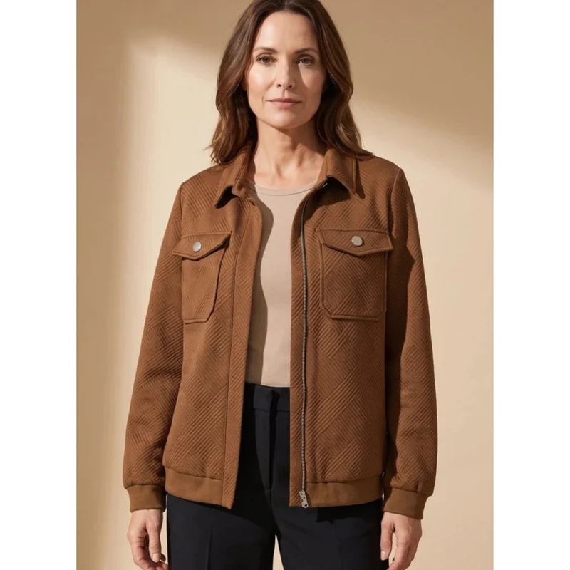 Solveig | Damen Braune Jacke mit Langarm, Taschen und Reißverschluss